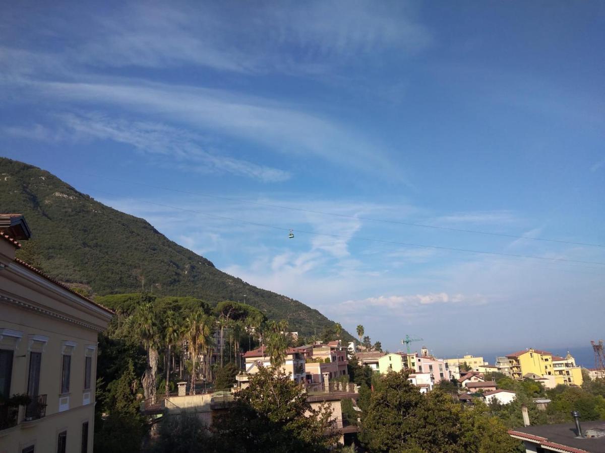 Villa Pellicano -Il Nido Castellammare di Stabia Exterior photo